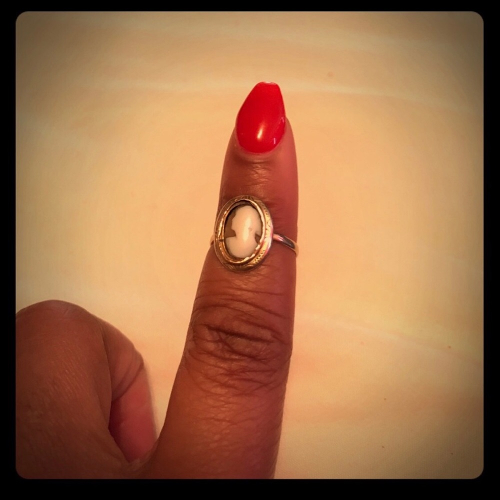 Vintage cameo ring and bracelet